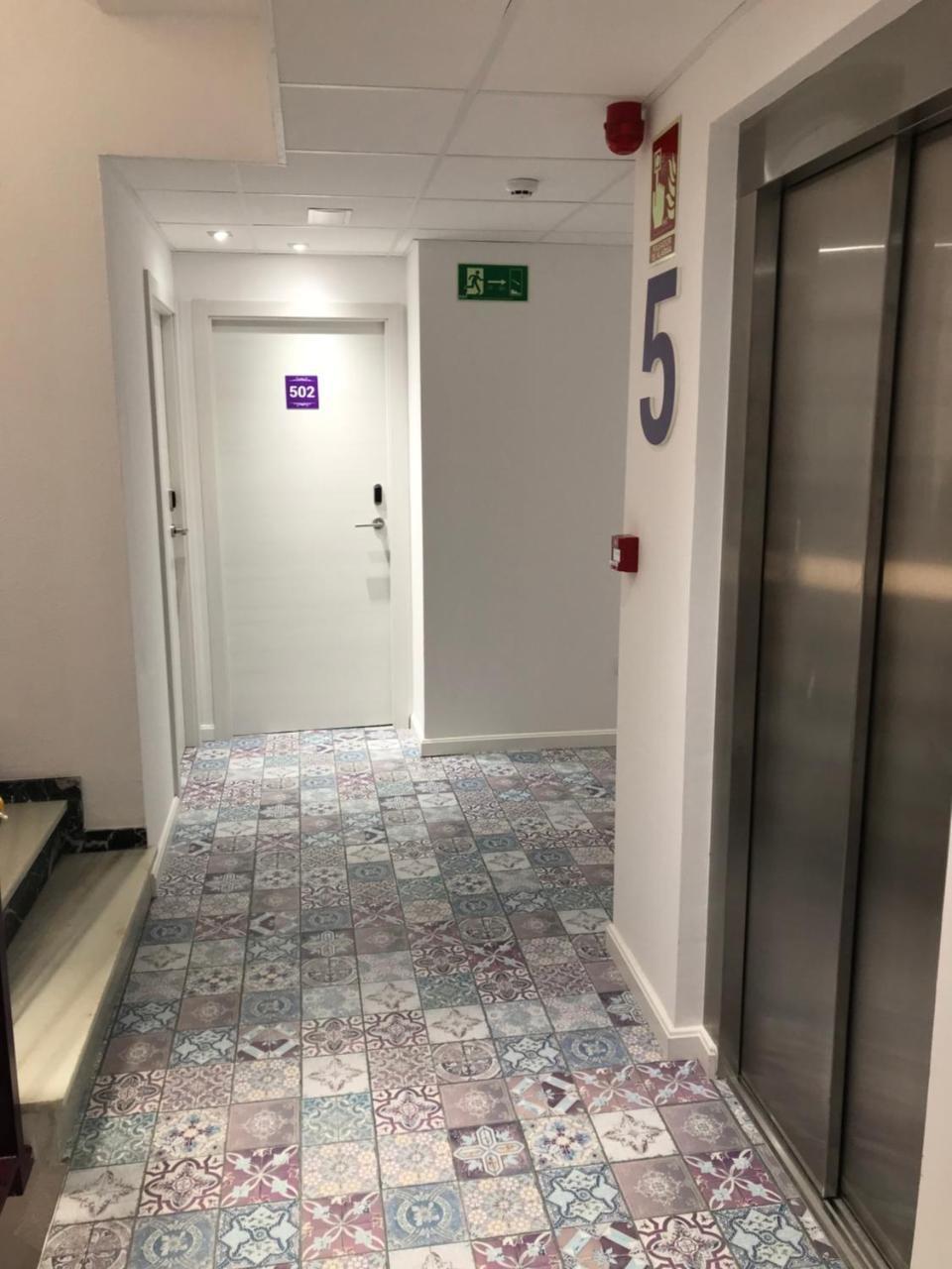 Hotel Boutique Centro Bbb Auto Check In Benidorm Exterior foto